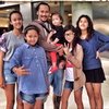 Punya Anak Cewek Semua, Ini 7 Potret Adu Gaya Tora Sudiro dan Ariyo Wahab - Jadi yang Paling Ganteng di Keluarga