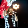 [Video] Konser di Italia, Pearl Jam Cover 'Let It Go'
