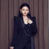 Peringati 1 Tahun Kematian, DJ Koo Bangun Patung untuk Barbie Hsu