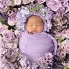 7 Potret Newborn Photoshoot Baby Kamya Putri Kedua Fitri Tropica, Kompak Bareng Sang Kakak - Unik Terinspirasi Foto Kendall dan Kylie Jenner