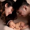 7 Potret Siti Badriah dan Krisjiana Jalani Newborn Photoshoot Bareng Baby Xarena, Nggemesin Banget! 