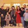 9 Momen Hangat Kebersamaan Keluarga Anang Hermansyah dan Raul Lemos, Makan Malam Satu Meja - Keakraban Ashanty dan Krisdayanti Jadi Sorotan