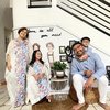 9 Potret Rumah Surya Saputra dan Cynthia Lamusu, Ada Banyak Sudut Instagram-able - Halaman Belakangnya Luas Banget