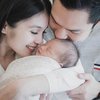 Baby Raphael, Putra Ganteng Sandra Dewi Disayang Banyak Orang