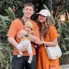 Bahagia Jadi Orangtua, Intip 7 Potret Kompak Audi Marissa & Anthony Xie yang Suka Kembaran Baju Saat Momong Baby Anzel