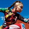 FOTO: Gaya Sporty Gigi Hadid di V Magazine, Cantik & Keren Banget