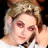 FOTO: Mata Merah & Wajah Pucat, Kristen Stewart Bak Vampir