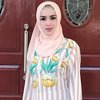 FOTO OOTD Hijab Tiara Dewi, Inspirasi Fashion Cantik Saat Lebaran
