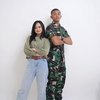 Go Public, Ulfi Damayanti Anak Gadis Elly Sugigi Unggah Foto Bareng Pacar Berseragam TNI - Identitasnya Masih Dirahasiakan