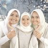 Jarang Tersorot, Intip 11 Potret Tiga Anak Gadis Iyeth Bustami yang Makin Cantik - Ada yang Sudah Rilis Single 