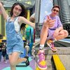 Meski Tak Posting Saat Bersama, Ini Potret Natasha Wilona & Verrell Bramasta Liburan Bareng di Kuala Lumpur