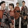 Pemotretan Prewed Terbaru Kaesang Pangarep dan Erina Gudono di Istana Mangkunegaran, Pamer Kemesraan Pakai Outfit Kain Songket
