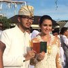 Potret Pernikahan Revalina S Temat di Bali, Minimalis Serba Putih