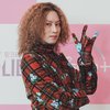 9 Potret Preskon Dating Show Terbaru 'PINK LIE', Gaya Nyentrik Kim Heechul Sukses Jadi Sorotan