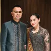 Potret Raffi Ahmad dan Nagita Slavina Serasi Kondangan di Nikah Sespri Prabowo