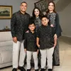 9 Potret Seleb Bareng Keluarga Jadi Model Brand Fashion, Ekspresi sang Anak Paling Curi Perhatian