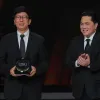 PSSI Awards 2026 Digelar Perdana, Erick Thohir Serahkan Penghargaan untuk Emtek