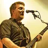 Josh Homme: Dave Grohl Buat Hal Biasa Jadi Bagus