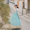 Cantiknya Seleb Indo Pakai Hanbok Korea, Mana yang Paling Cocok?