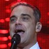 Robbie Williams Tutup Tahun Dengan Catatan Manis