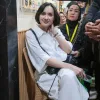 Sara Wijayanto Datang ke Sidang Perdana Cerai dari Demian Aditya, Irit Bicara