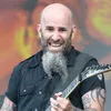 Anthrax Bersedia Jadi Band Pengiring Lady Gaga