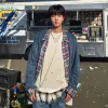 Selfie Jin BTS Bikin Gantungan Kunci Gucci Ludes Terjual