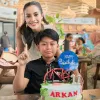 Shinta Bachir Rayakan Ultah Arkan, Akur Bersama Keluarga Mantan Suami