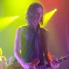 The Strokes Gondol Penonton, Band Headline Tampil Sendirian
