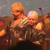 Jelang Konser di Indonesia, Air Supply Sapa Penggemar