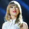 Perang Genre di iHeartRadio, Dari Taylor Swift Sampai Motley Crue