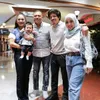 7 Potret Hangat Kebersamaan Raul Lemos Suami Krisdayanti Bareng Anak Sambung dan Menantu, Tuai Pujian