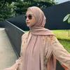 Jarang Tampil di TV, Ini Potret 7 Terbaru Poppy Bunga - Korbankan Karier Demi Anak