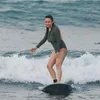 7 Potret Stella Cornelia Istri Fendy Chow yang Ternyata Jago Surfing, Pede Meski Kini Badan Berisi