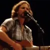 Wih, Johnny Depp dan Eddie Vedder Main Gitar Sepanggung!