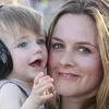 Uniknya Nama Bayi Para Seleb Hollywood Ini, Ada yang Dipakai Lelucon