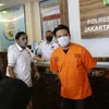 Terjerat Kasus Narkoba yang ke-3 Kalinya, Roby GEISHA Kini Dinyatakan Bebas dari Hukuman Penjara 2 Tahun - Dipuji Jadi Tahanan yang Aktif Berpartisipasi