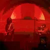 Seorang Fans Berhasil Curi Perhatian Para Personil THE STROKES  di We The Fest 2023, Gantikan Posisi Drummer