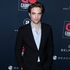 Robert Pattinson Positif COVID-19, Proses Produksi Film 'THE BATMAN' Ditunda