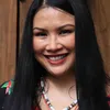 Titi DJ Bantah Pesan Gaun Pengantin
