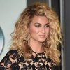 Bikin Adem! Inilah Suara Merdu Tori Kelly di 'What Do You Mean'