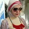 Berjilbab, Zaskia Sungkar Banjir Job Ramadan