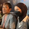 Hanung Bramatyo Harus Jalani Operasi Untuk Sembuhkan Syaraf Kejepit, Zaskia Adya Mecca Protes