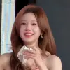 Zhao Lusi Menangis saat Bicara Soal Fans, Akui Begitu Menyayangi