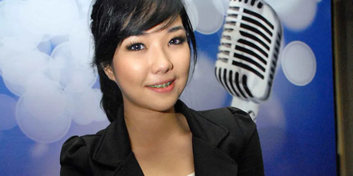 Single Pertama, Gisel Idol Duet Dengan Penyanyi Singapura - KapanLagi.com