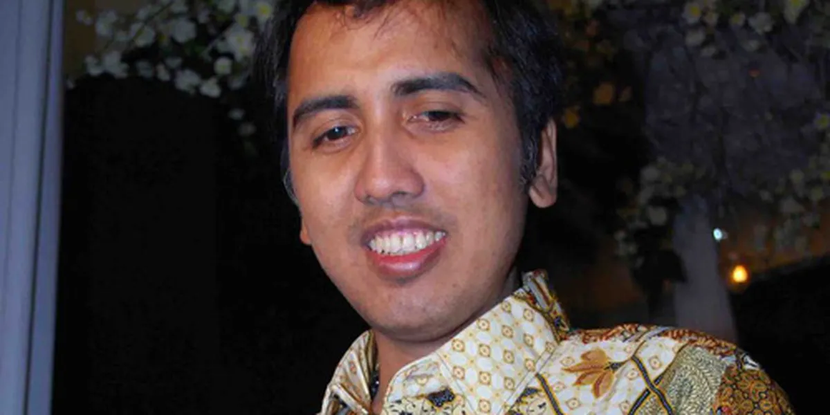 Gugun Gondrong Bahagia Dipanggil 'Papa' - KapanLagi.com