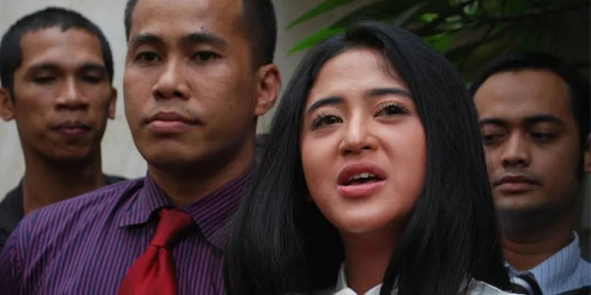 Bukti Dewi Perssik 'Fresh From The Oven' - KapanLagi.com