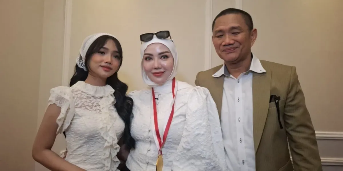 Bella Shofie dan Fuji An Raih Rekor MURI Melalui Ajang Afiliator Terbesar