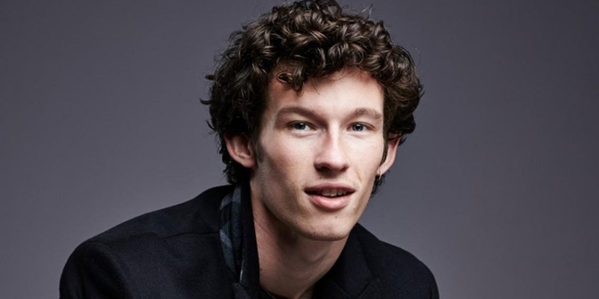 Callum Turner Bakal Bermain Dalam Sequel Film 'FANTASTIC BEASTS