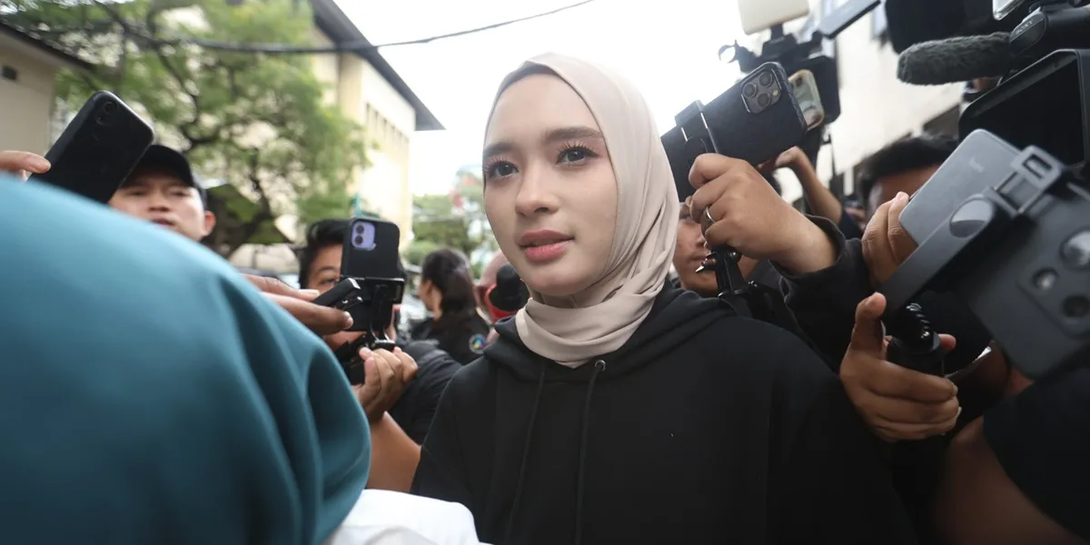 Inara Rusli Sebut Mawa Sempat 'Fine-Fine Aja' Saat Diminta Izin Poligami